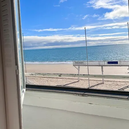 Villa Pacis Renovee - Face Mer La Baule Hyper Centre -15 Pers - 5 Suites Avec Sdb -Terrasse & Bbq Sous Les Pins *