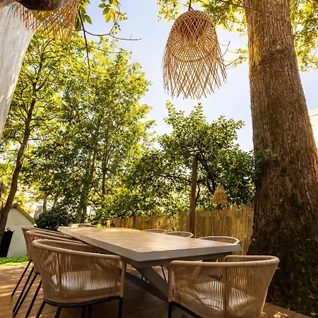Villa Pacis Renovee - Face Mer La Baule Hyper Centre -15 Pers - 5 Suites Avec Sdb -Terrasse & Bbq Sous Les Pins