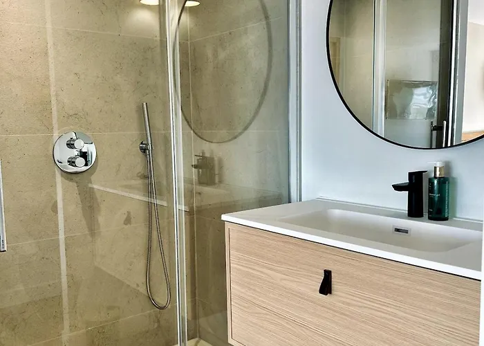 Villa Pacis Renovee - Face -15 Pers - 5 Avec Sdb -terrasse & Bbq Sous Les Pins La Baule-Escoublac