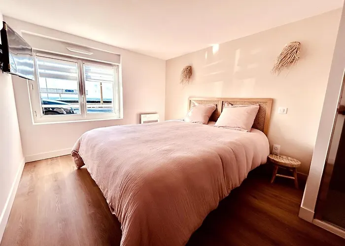 Pacis Renovee - Face -15 Pers - 5 Avec Sdb -terrasse & Bbq Sous Les Pins Villa La Baule-Escoublac