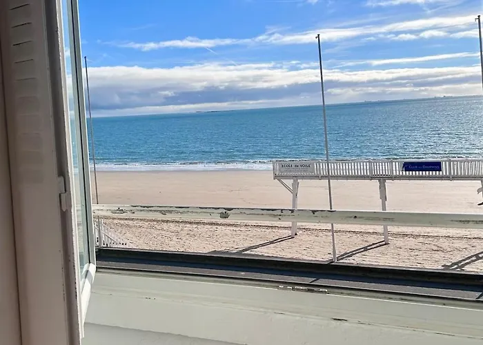 Pacis Renovee - Face -15 Pers - 5 Avec Sdb -terrasse & Bbq Sous Les Pins *